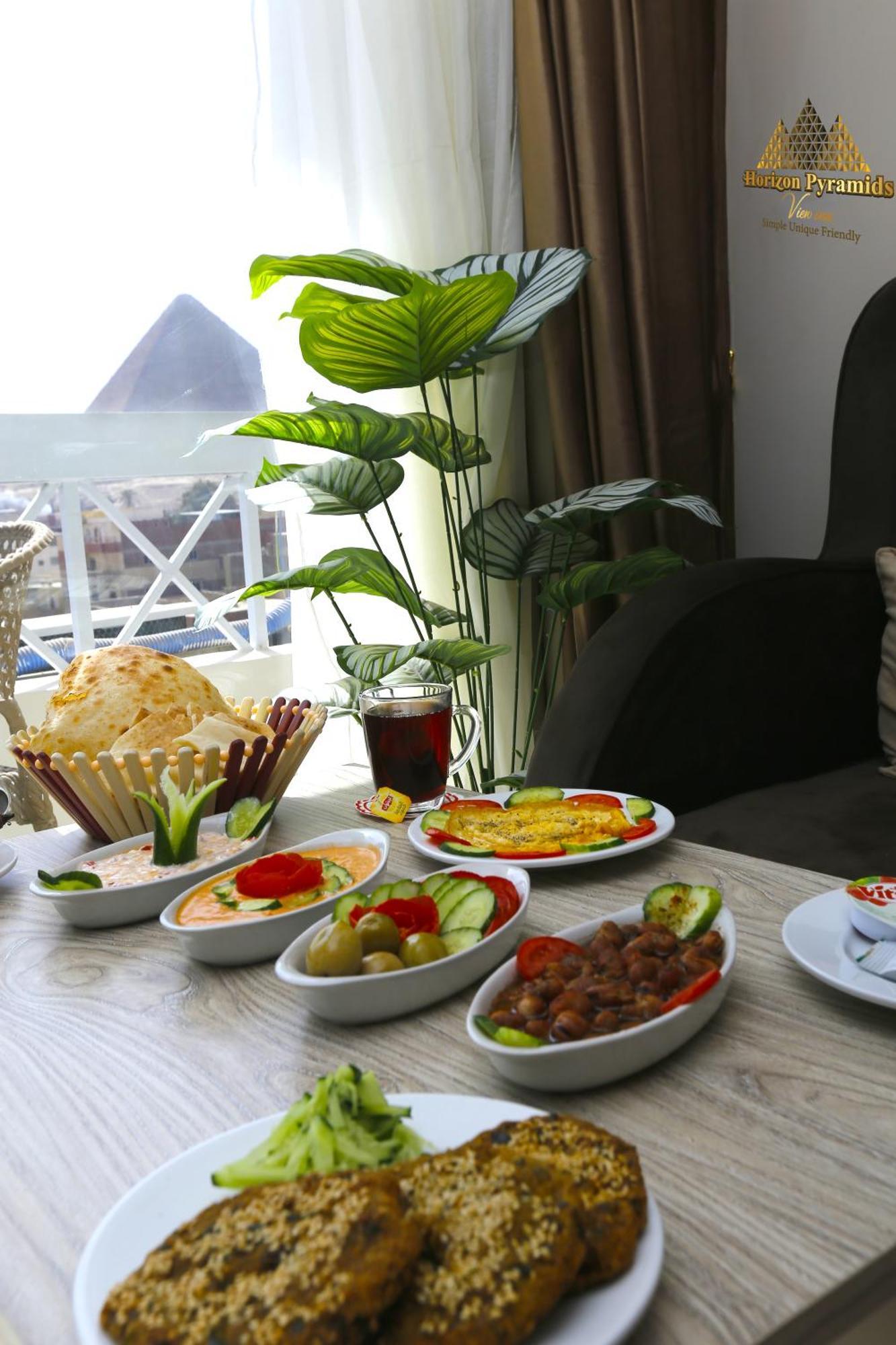 Horizon Pyramids View Inn Kafrat al Jabal Exterior foto
